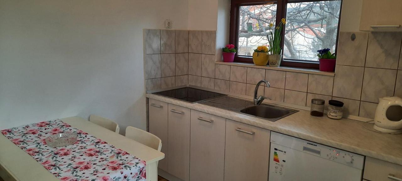 Apartment Ema Trogir Luaran gambar