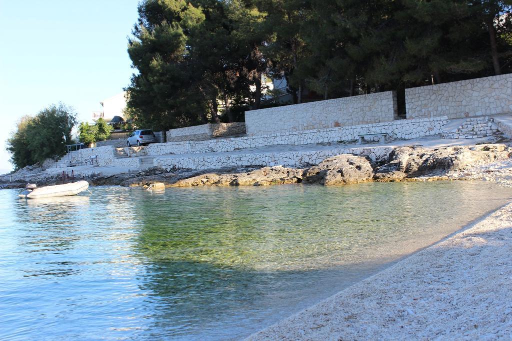 Apartment Ema Trogir Bilik gambar